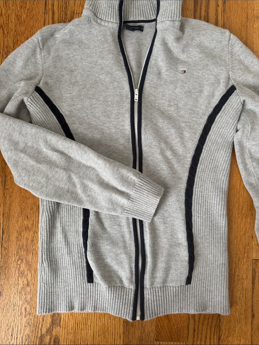 Tommy Hilfiger Gray Zip-Up Sweater with Navy Trim